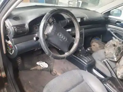 Veicolo di demolizione audi a4 berlina (b5) 1.9 tdi dell'anno 2001 alimentato ahu