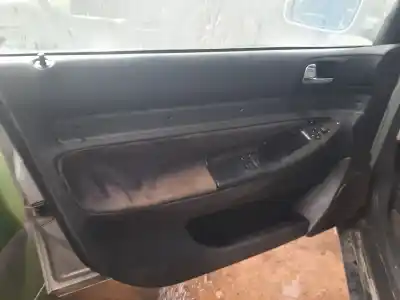 Veicolo di demolizione audi a4 berlina (b5) 1.9 tdi dell'anno 2001 alimentato ahu