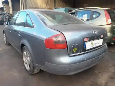 Sloopvoertuig audi                                               a6 berlina (4b2)                                                                                                                                                                                                                                           akn                                                                                                                                                                                                                                                        van het jaar 2000 aangedreven akn