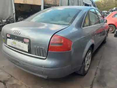 Sloopvoertuig audi                                               a6 berlina (4b2)                                                                                                                                                                                                                                           akn                                                                                                                                                                                                                                                        van het jaar 2000 aangedreven akn