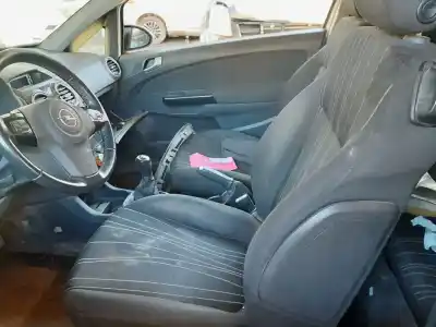 Veículo de Sucata opel corsa d ´´111 years´´ do ano 2010 alimentado z13dtj