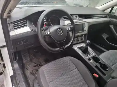 Vehículo de desguace volkswagen                                         passat berlina (3g2)                                                                                                                                                                                                                                       crl                                                                                                                                                                                                                                                        del año 2016 con motor crl