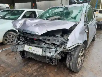 Scrapping Vehicle ford c-max (cb3) trend of the year 2001 powered kkda