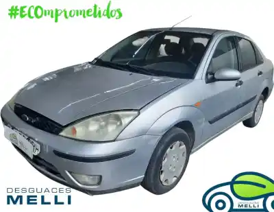 Veículo de Sucata FORD FOCUS BERLINA (CAK)  do ano 2001 alimentado C9DB