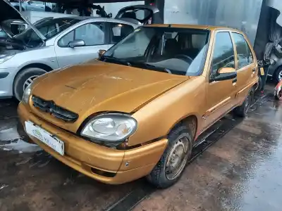 Veículo de Sucata CITROEN SAXO  do ano 2000 alimentado VJZ