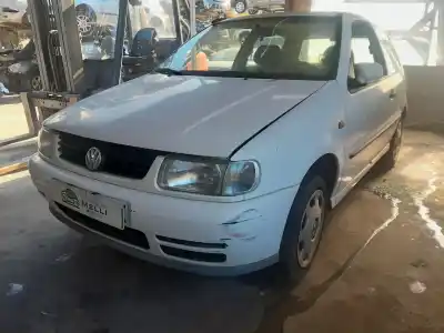 Veículo de Sucata VOLKSWAGEN POLO III (6N1)  do ano 1998 alimentado AER