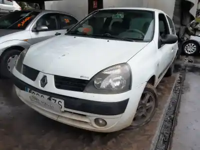 Veículo de Sucata RENAULT CLIO II FASE II (B/CB0)  do ano 2004 alimentado K9K