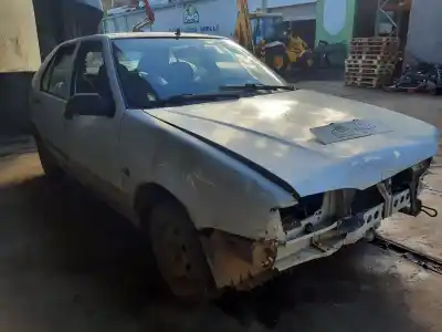 Scrapping Vehicle renault 19 hatchback (b/c53) 19 driver 79 cv / 58 kw of the year 1994 powered e7j