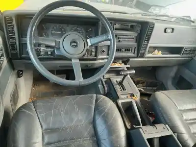 Veículo de Sucata jeep cherokee (xj) 4.0 limited do ano 1990 alimentado h2947n