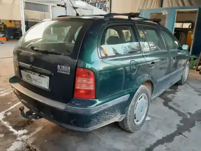 Veículo de Sucata skoda octavia i combi (1u5) 1.9 tdi 4x4 do ano 2001 alimentado agr