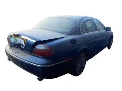 Здавання транспортного засобу jaguar s-type 2.7 v6 diesel cat року 2001 потужний 