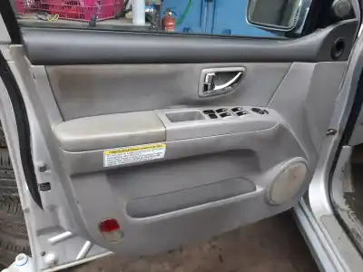 Veículo de Sucata kia sorento 2.5 crdi concept do ano 2001 alimentado d4cb