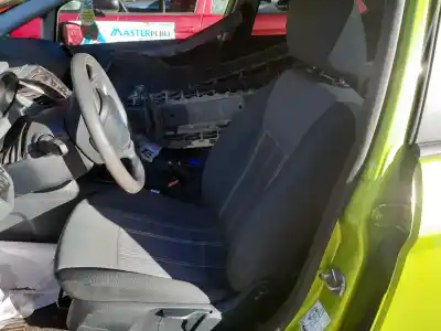 Veículo de Sucata ford fiesta (cb1) trend do ano 2001 alimentado f6jd