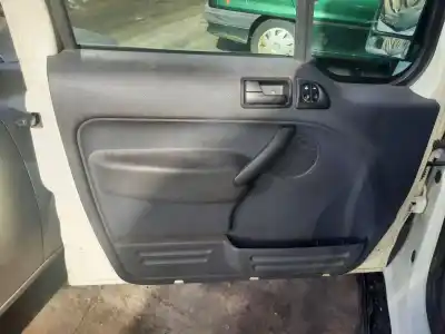 Veículo de Sucata ford transit connect (tc7) furgón (2006->) do ano 2001 alimentado p9pc