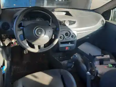 Scrapping Vehicle renault clio iii collection of the year 2001 powered k9k