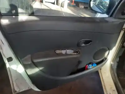 Scrapping Vehicle renault clio iii collection of the year 2001 powered k9k