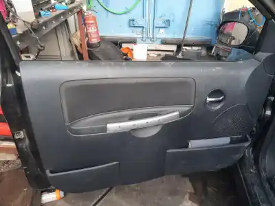 Veículo de Sucata citroen c2 vtr do ano 2001 alimentado 8hz