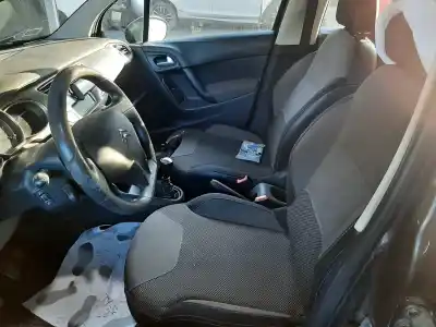 Veículo de Sucata citroen c3 seduction do ano 2001 alimentado 8hr