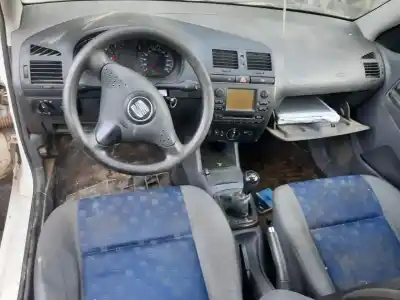 Veículo de Sucata seat ibiza ii (6k1) 1.9 sdi do ano 2001 alimentado agp