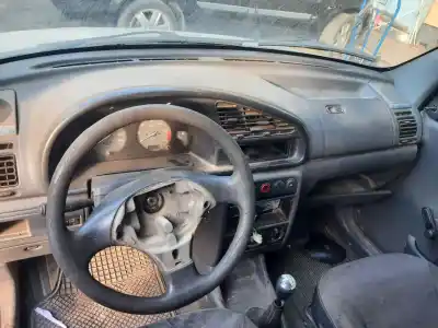 Veículo de Sucata citroen berlingo 1.9 d multispace do ano 2001 alimentado wjz