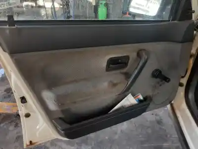 Здавання транспортного засобу renault 19 hatchback (b/c53) 1.4e rn 79 cv / 58 kw року 1992 потужний e6j