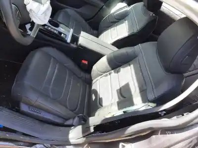 Sloopvoertuig citroen c5 x shine 180 cv / 133 kw van het jaar 2022 aangedreven 5gf