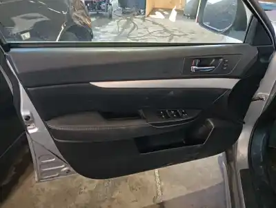 Здавання транспортного засобу subaru legacy kombi/outback b14 outback executive року 2014 потужний ee20