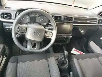 Veículo de Sucata citroen c3 feel do ano 2001 alimentado hm01