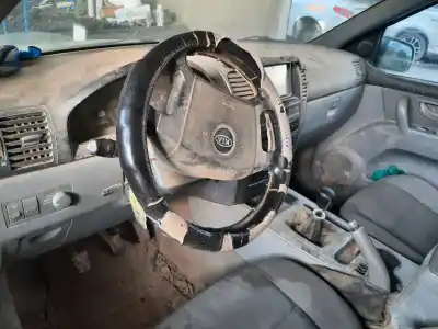 Veículo de Sucata kia sorento 2.5 crdi concept do ano 2001 alimentado d4cb