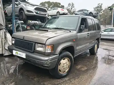 Veículo de Sucata opel monterey ltd do ano 2001 alimentado 4jg2tc