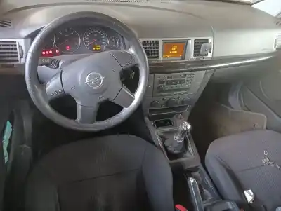 Scrapping Vehicle opel signum elegance of the year 2001 powered y22dtr