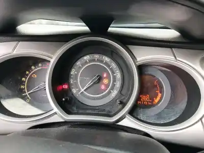 Veículo de Sucata citroen c3 sx do ano 2001 alimentado kft