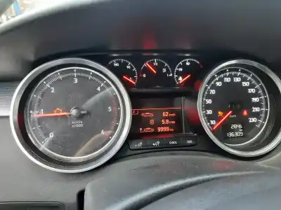 Sloopvoertuig peugeot 508 active van het jaar 2014 aangedreven rh01