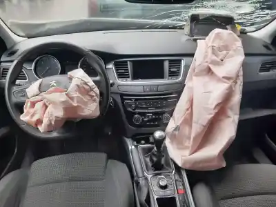 Sloopvoertuig peugeot 508 active van het jaar 2014 aangedreven rh01