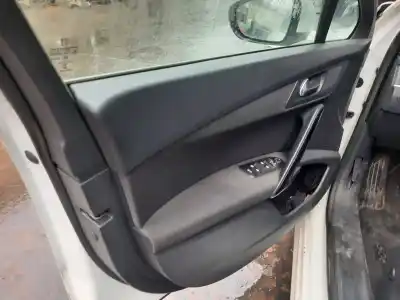 Sloopvoertuig peugeot 508 active van het jaar 2014 aangedreven rh01