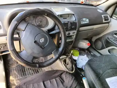 Утилизация автомобиля renault clio ii fase ii (b/cb0) base authentique 65 cv / 48 kw года 2001 питание k9k700