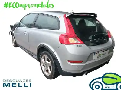 Veículo de Sucata volvo c30 d3 momentum 150 cv / 110 kw do ano 2001 alimentado d5204t5