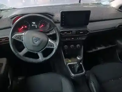 Veículo de Sucata dacia sandero iii stepway comfort do ano 2021 alimentado h4d470