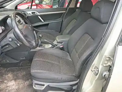 Sloopvoertuig peugeot 407 sport van het jaar 2008 aangedreven rhr
