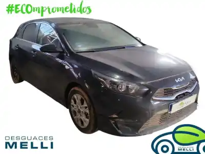 Veículo de Sucata kia ceed concept 100 cv / 74 kw do ano 2001 alimentado g3le