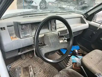 Здавання транспортного засобу renault rapid/express (f40) 1.9 diesel року 2001 потужний f8q