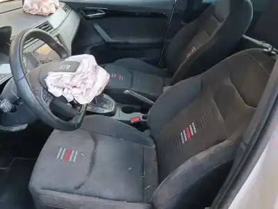 Véhicule à la ferraille seat                                               arona                                                                                                                                                                                                                                                      fr                                                                                                                                                                                                                                                         de l'année 2018 alimenté dgta