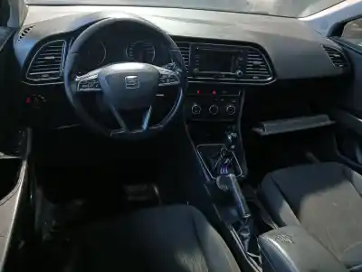 Здавання транспортного засобу seat leon (5f1) 1.6 tdi року 2001 потужний clha
