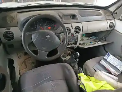 Scrapping Vehicle renault kangoo (f/kc0) expression of the year 2004 powered k9k704