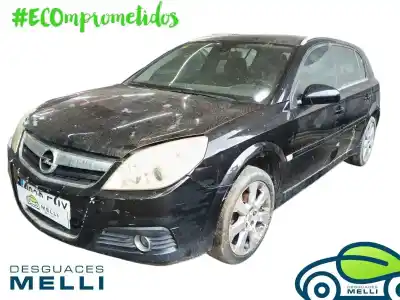 Veículo de Sucata opel signum elegance 120 cv / 88 kw do ano 2006 alimentado z19dt