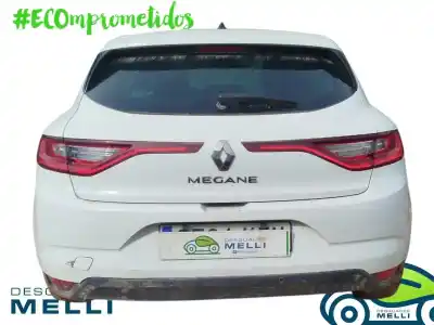 Véhicule à la ferraille renault megane iv berlina 5p limited de l'année 2019 alimenté h5hb4