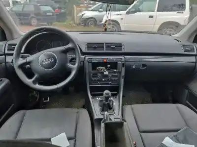 Здавання транспортного засобу audi a4 b6 (8e2) 1.9 tdi року 2005 потужний awx