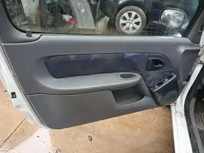 Veículo de Sucata renault clio ii fase i (b/cbo) 1.9 d alize do ano 1999 alimentado f8q630