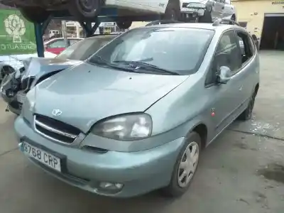 Véhicule à la ferraille daewoo tacuma sx de l'année 2001 alimenté 