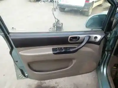 Véhicule à la ferraille daewoo tacuma sx de l'année 2001 alimenté 